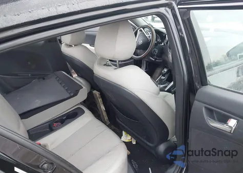 2013 Hyundai Veloster Base W/Gray z USA, uszkodzony, nr VIN KMHTC6ADXDU094519